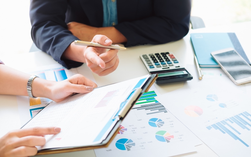 Optimize Your Google Ads - Analyzing Performance and Making Data-Driven Adjustments