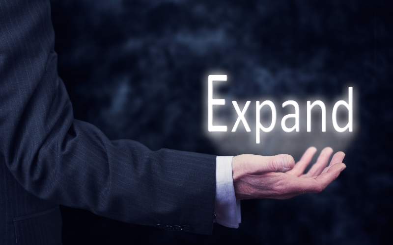 Driving Growth: How a Website Enhances Visibility and Expands Reach