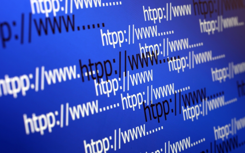 Impact of URL Structure on User Experience and Engagement