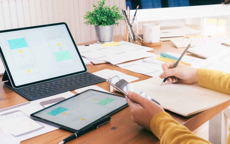 Optimized User Experience: Streamlining Navigation and Mobile Responsiveness